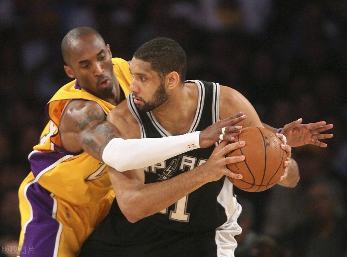 中超球队阵容分析：武汉三镇近期变化,（中超武汉三镇阵容观察：近期变动解析）