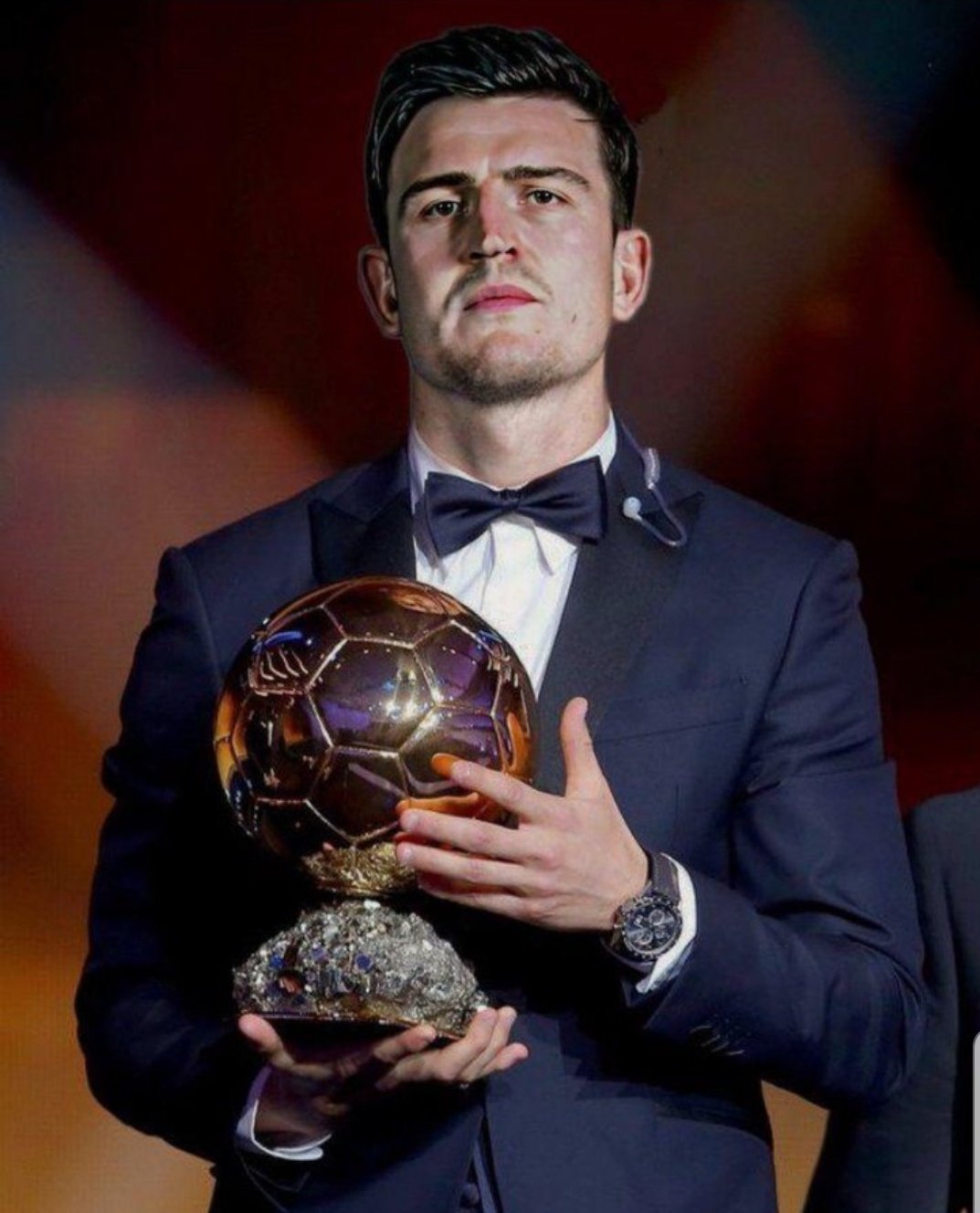 体坛：徐正源的合同是4+3，韦世豪、周定洋续约前景乐观