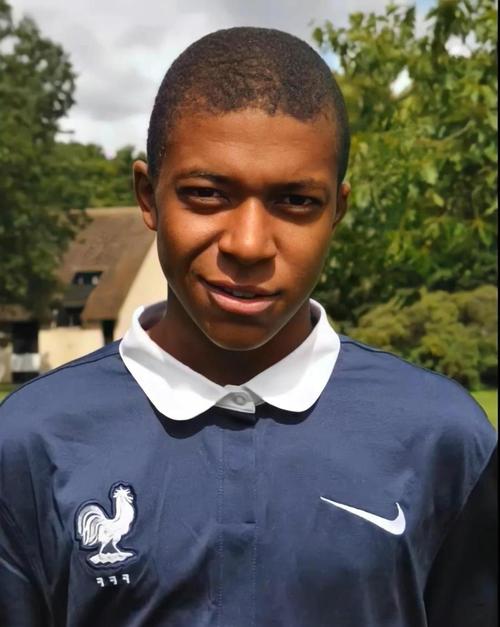 莫雷托：斯帕莱蒂很欣赏弗拉泰西，但国米和尤文之间没谈判（莫雷托：斯帕莱蒂看好弗拉泰西，国米与尤文尚无谈判）